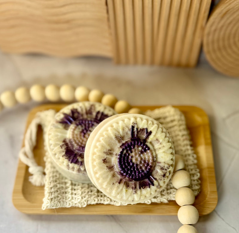 Lavender Oatmilk pH Body Soap